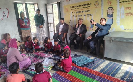 पाली निदेशक ने किया आंगनबाड़ी केंद्र का निरीक्षण