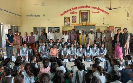 सांडिया में सोमवार को स्वेटर वितरण एवं भामाशाह सम्मान समारोह