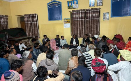 सवराड़ में रात्रि चौपाल आयोजित, जनसुनवाई में समस्याओं के त्वरित समाधान के निर्देश