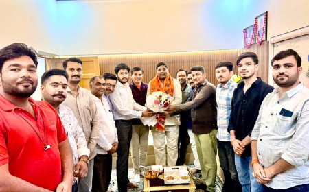 श्री हनुमान जन्मोत्सव समिति 2026 के अध्यक्ष पद पर राजेश तंवर को  बधाई दी