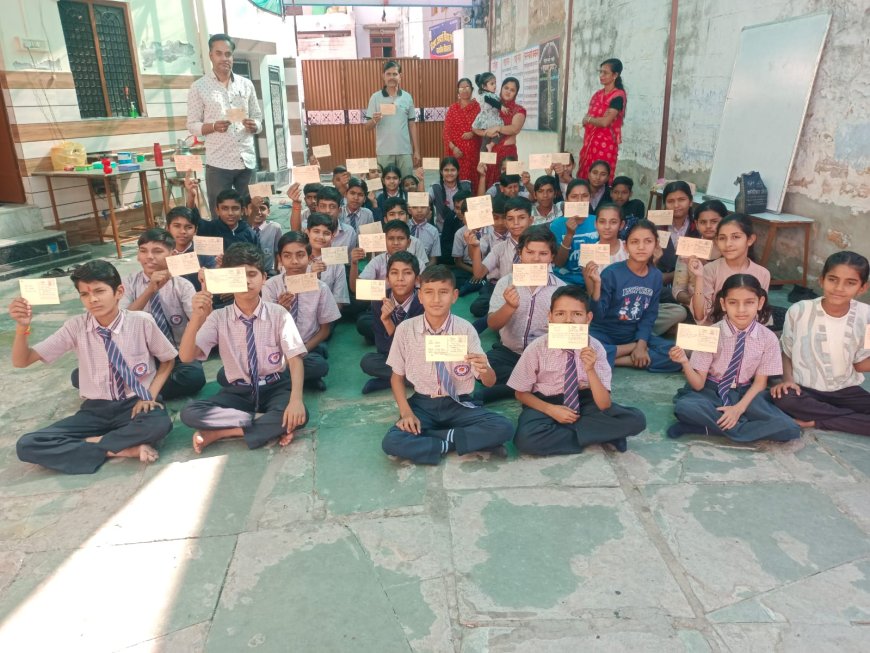 सोजत से बड़ी संख्या में पोस्टकार्ड भेजकर पीएम से की चार सूत्री मांग