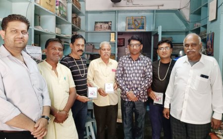 सोजत ज्वैलर्स एसोसिएशन राजस्थान प्रदेश मंत्री डॉक्टर महेश सोनी की अध्यक्षता में प्रतिभा के माला पहनाकर व चांदी की मोमेटो देकर स्वागत का आयोजन