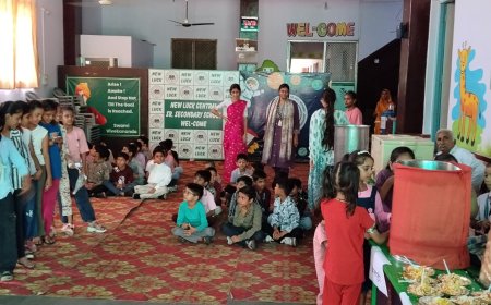 न्यू लुक स्कूल में बाल मेले का आयोजन, बच्चों ने खेल-गतिविधियों का लिया आनंद