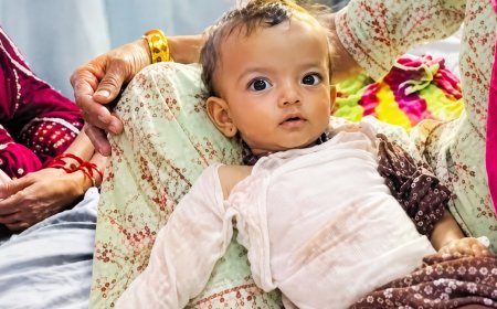रसोई में हुई छोटी सी चूक, गर्म तेल गिरने से एक वर्षीय मासूम 20 प्रतिशत झुलसा