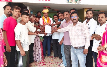 मगरिया आवासीय कॉलोनी में पेयजल संकट को लेकर राजेश तंवर को सौंपा ज्ञापन, समाधान का मिला आश्वासन