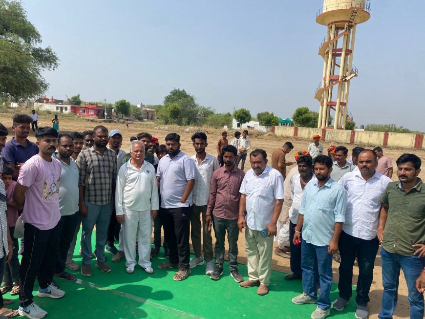 मां नागणेचीया क्रिकेट प्रतियोगिता शुरू