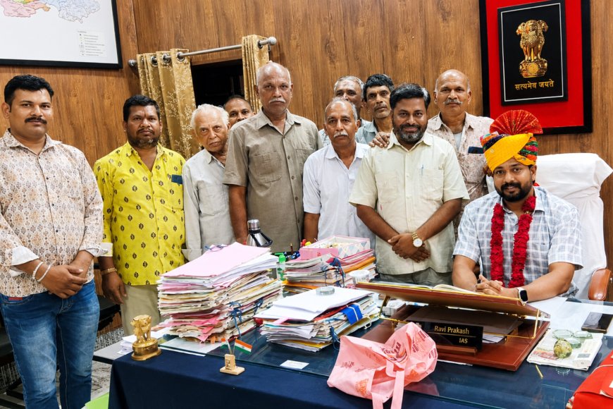 लखारा समाज कांठा आउवा संगठन ने उपजिला मजिस्ट्रेट रवी प्रकाश लखारा का किया भव्य स्वागत