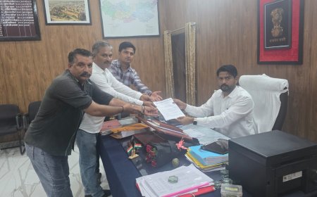 विभिन्न मांगों को लेकर पटवार संघ ने सौंपा ज्ञापन, डीसीएस गिरदावरी कार्य का किया बहिष्कार