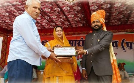 80 वें स्वतंत्रता दिवस पर समाजसेवी भंवर सिंह जैतावत को मिला प्रशस्ति पत्र एवं स्मृति चिन्ह