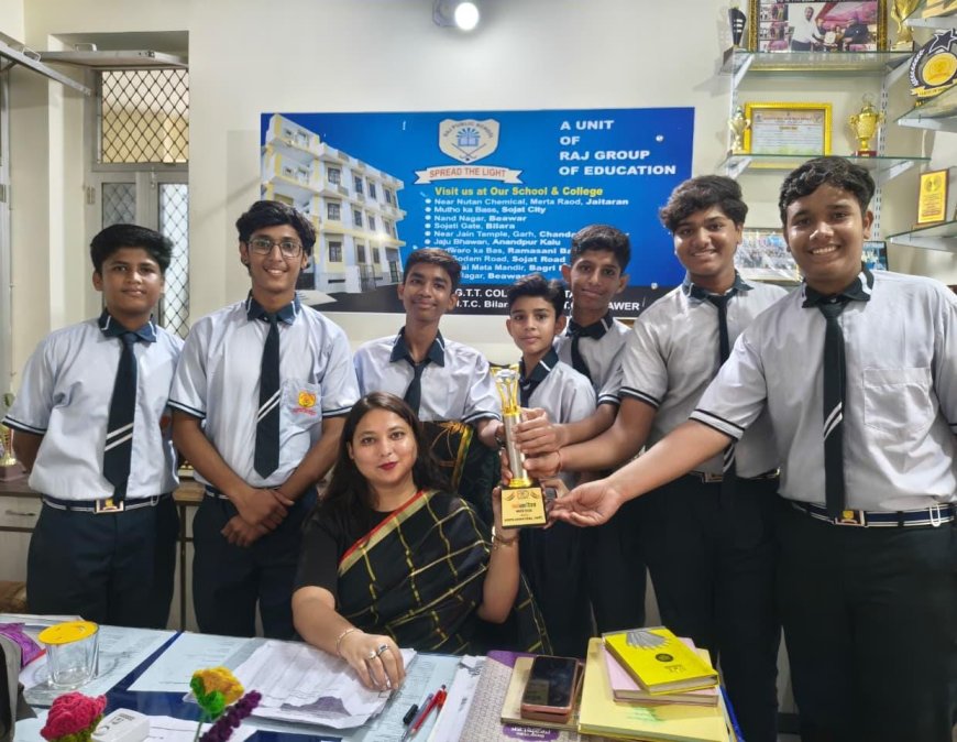स्वतंत्रता दिवस समारोह में राज पब्लिक स्कूल का दबदबा, पीटी एवं परेड में प्रथम स्थान